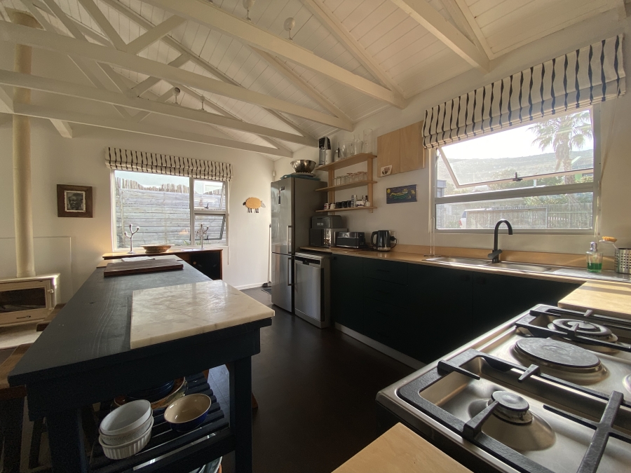 To Let 2 Bedroom Property for Rent in Scarborough Western Cape